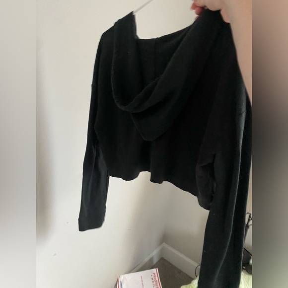 Cropped hoodie - Picture 2 of 4